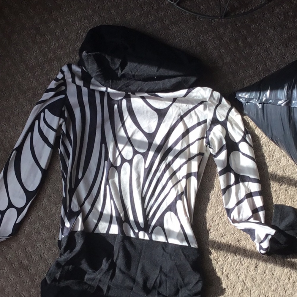 Black and white sweater